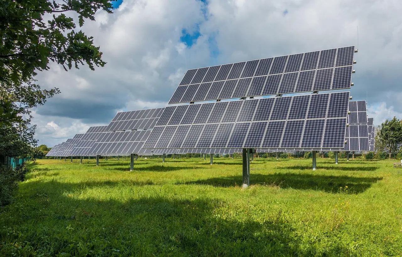 Photovoltaic System, Solar Power Farm