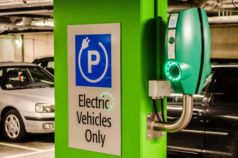 The Benefits of Electric Vehicles for Australia