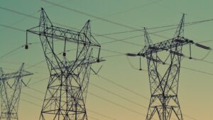 Why wholesale electricity prices swing so violently
