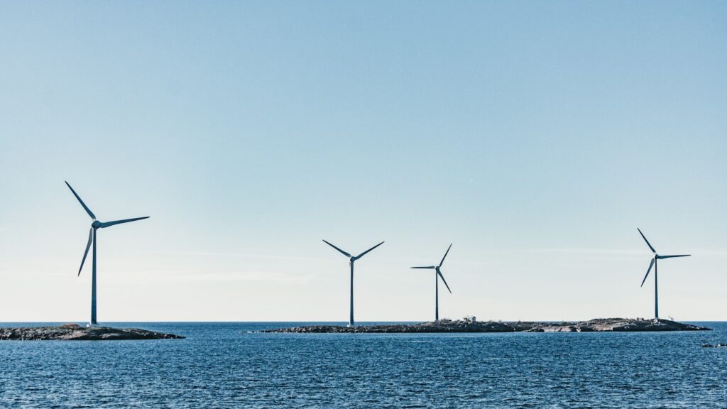 Fixed-bottom versus floating offshore wind: why depth decides